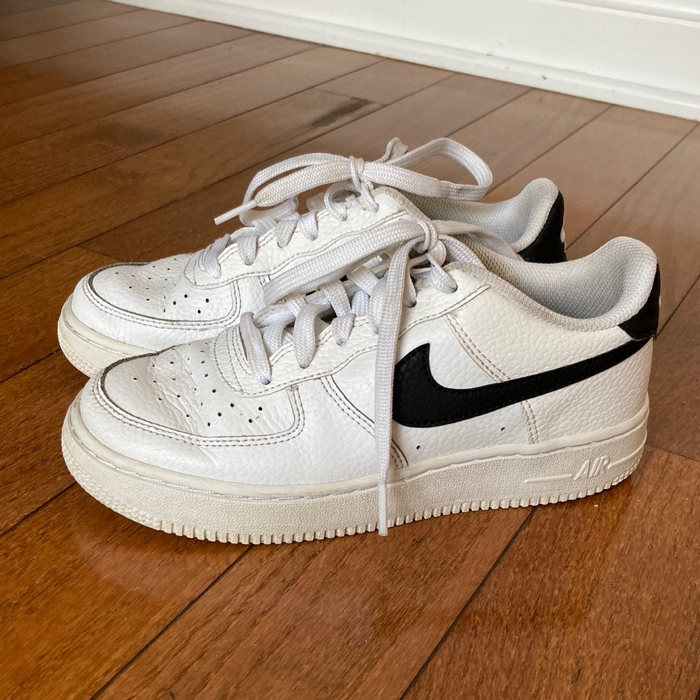 Nike Air Force 1 Low White Black Leather Unisex Sneaker Shoe - 3.5Y or W5.5